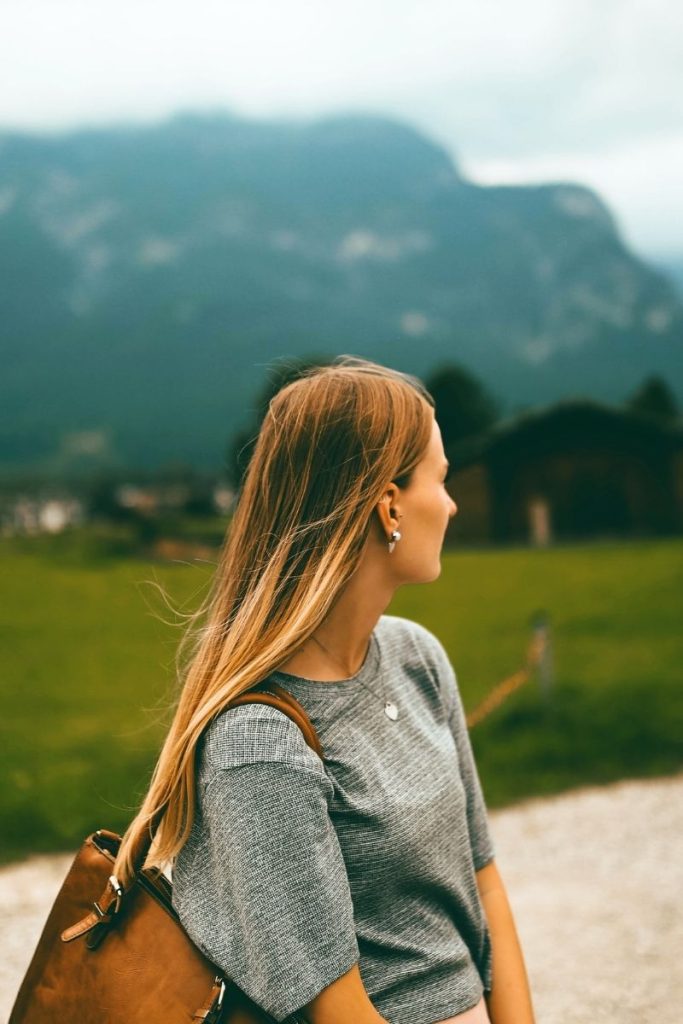 For midlife women entrepreneurs, falling behind on QuickBooks is more than a tax-season headache. It drains clarity, confidence, and well-being. Here’s how to fix it fast and regain control.